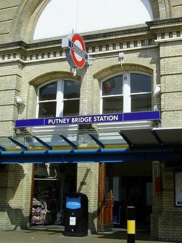 Cozy Double Room Next To Putney Bridge And High Street London Exterior photo